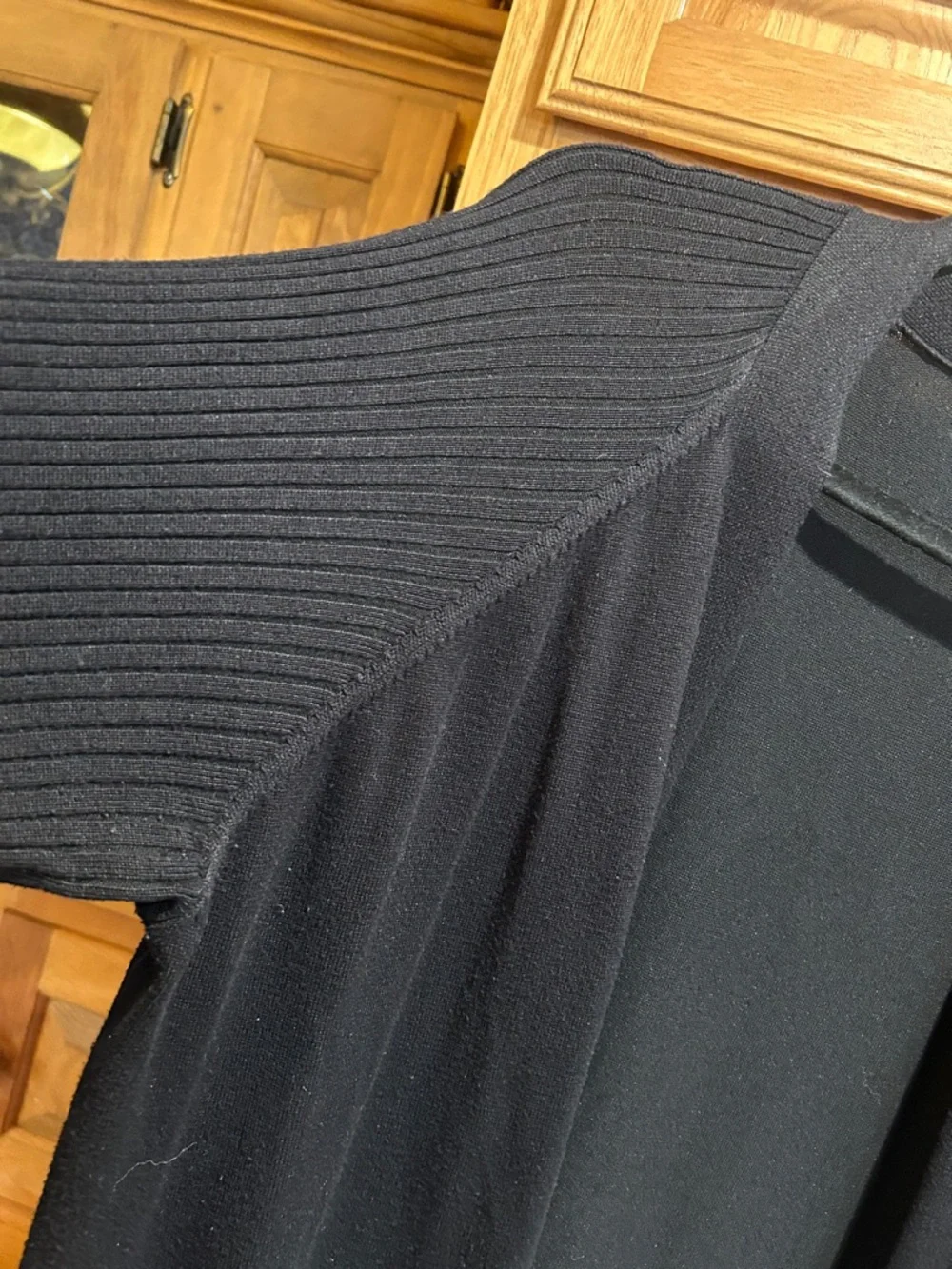 Nine West classic black cardigan with two front pockets - Picture 5 of 7